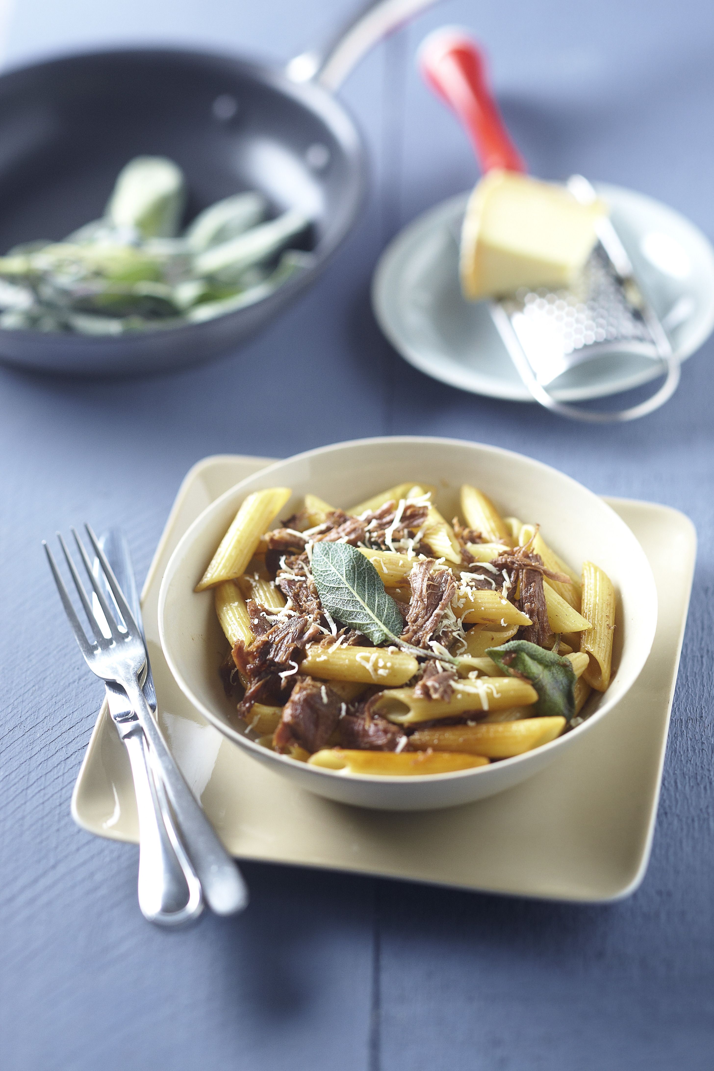 Penne au bœuf bio et beurre de sauge